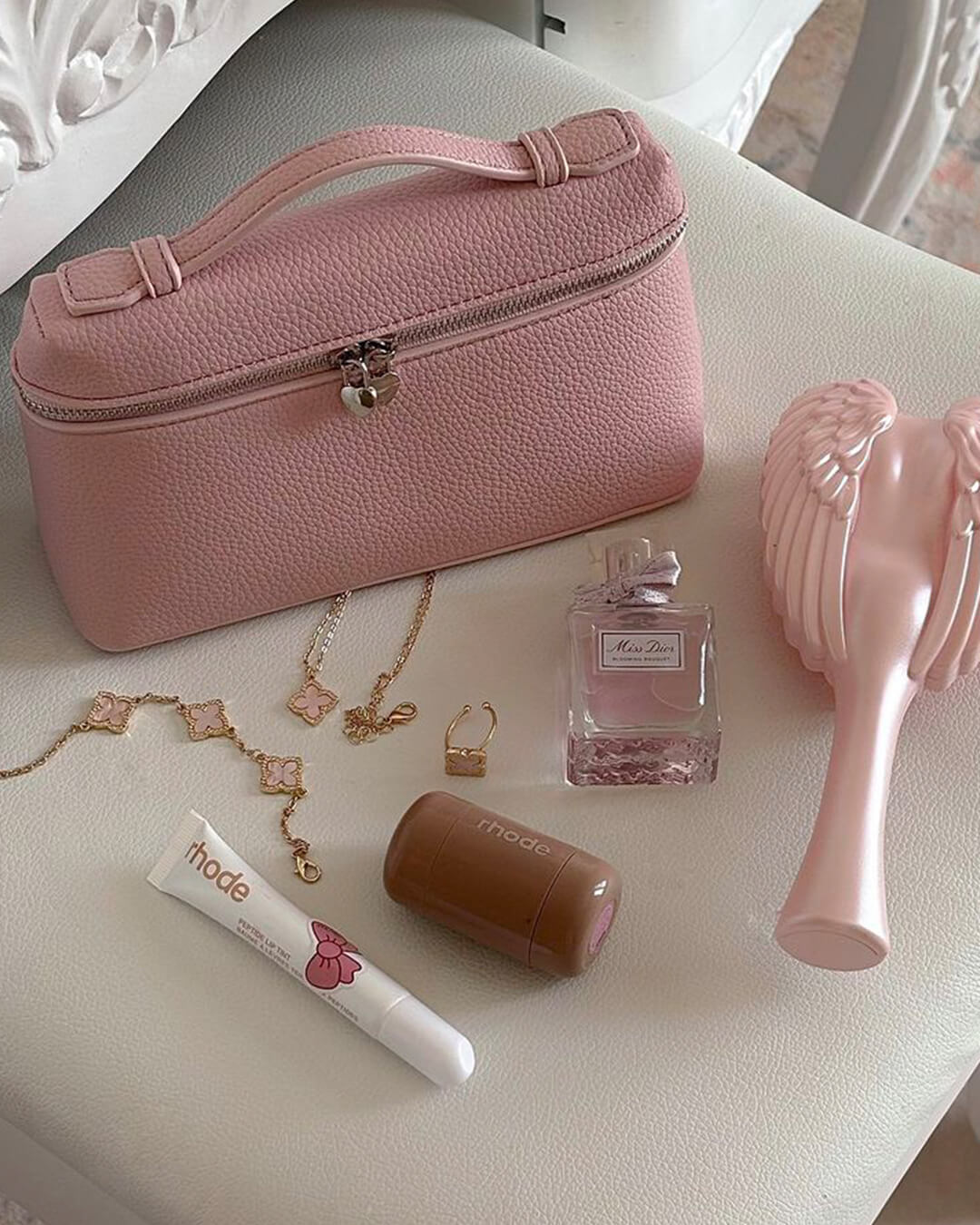 SEAME - Felicia Smooth Leather Vanity Bag Black Regular