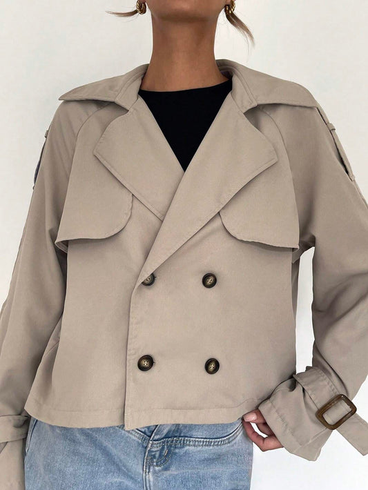 Victoria trenchcoat